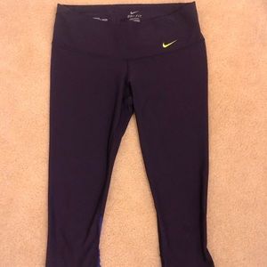 Nike Purple Dri-Fit Cropped Legging